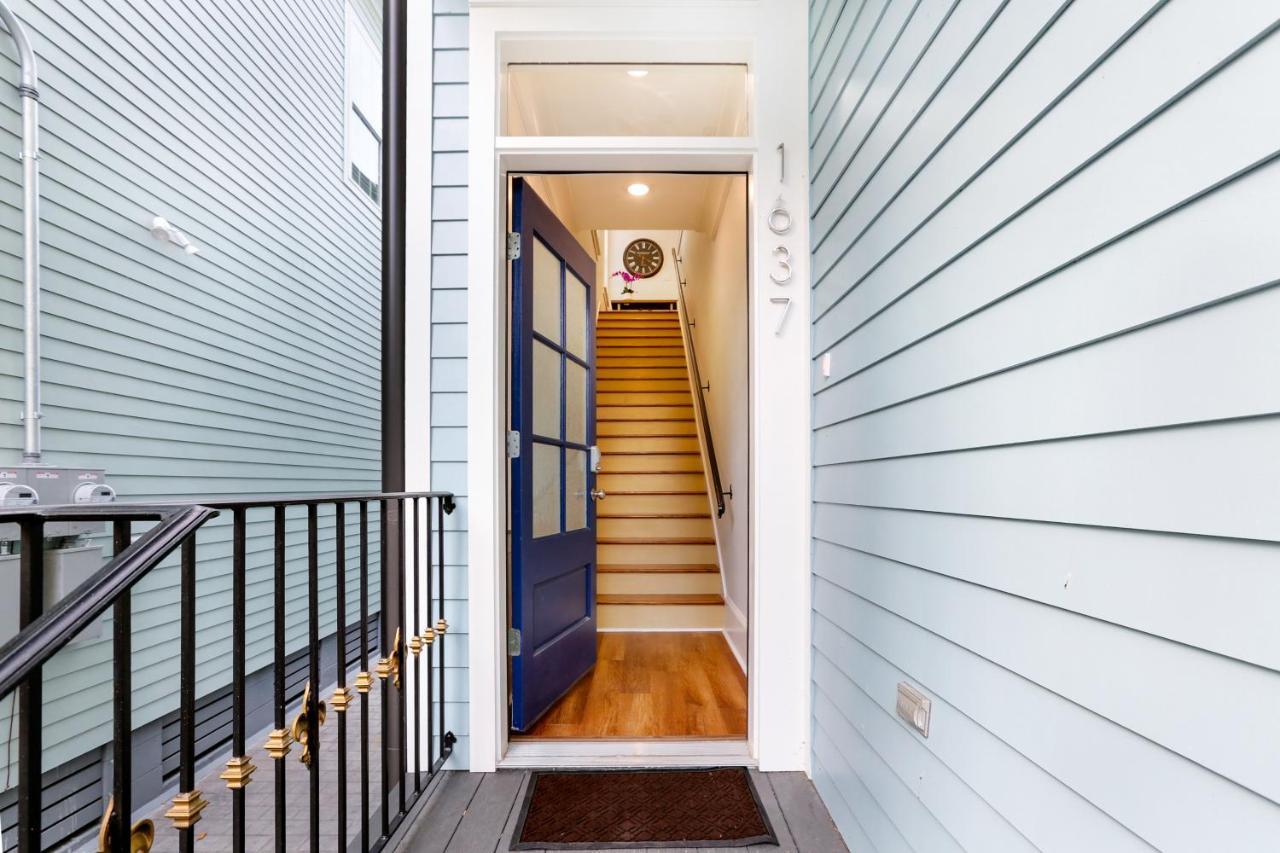 Appartement Hosteeva Chic Urban Retreat W Pool Steps To St Charles Ave And Near Bourbon St à La Nouvelle-Orléans Extérieur photo